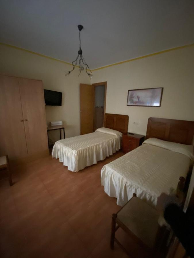 Pension Santa Clara Pontevedra Bagian luar foto