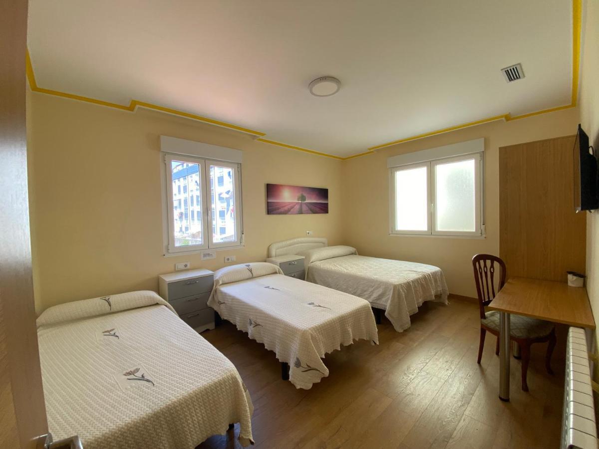 Pension Santa Clara Pontevedra Bagian luar foto