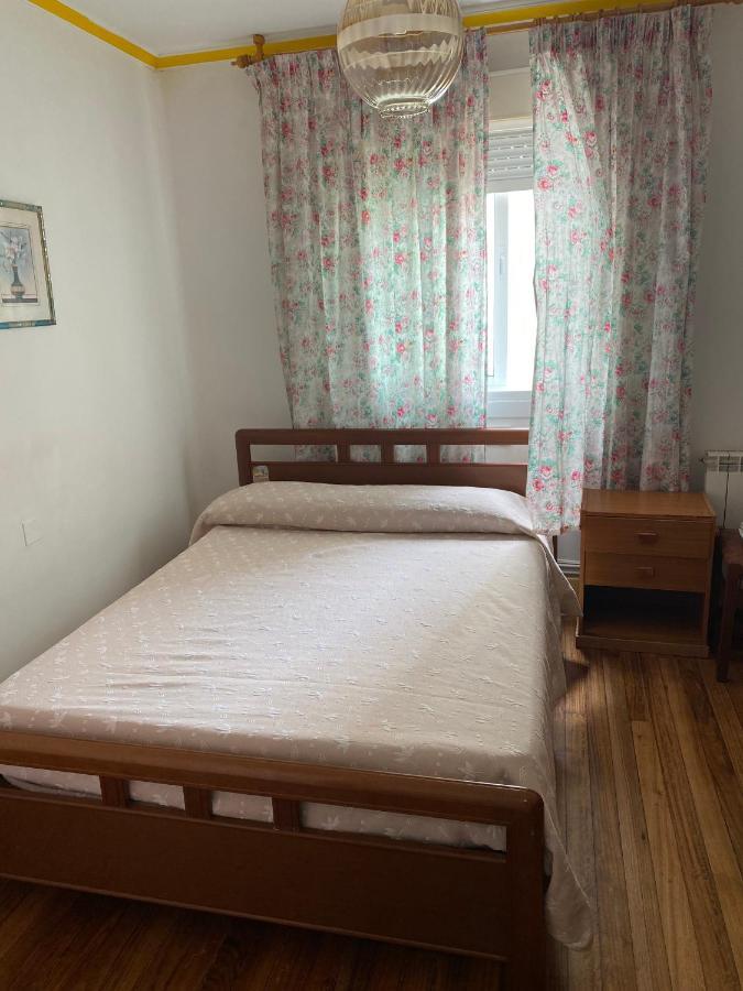 Pension Santa Clara Pontevedra Bagian luar foto