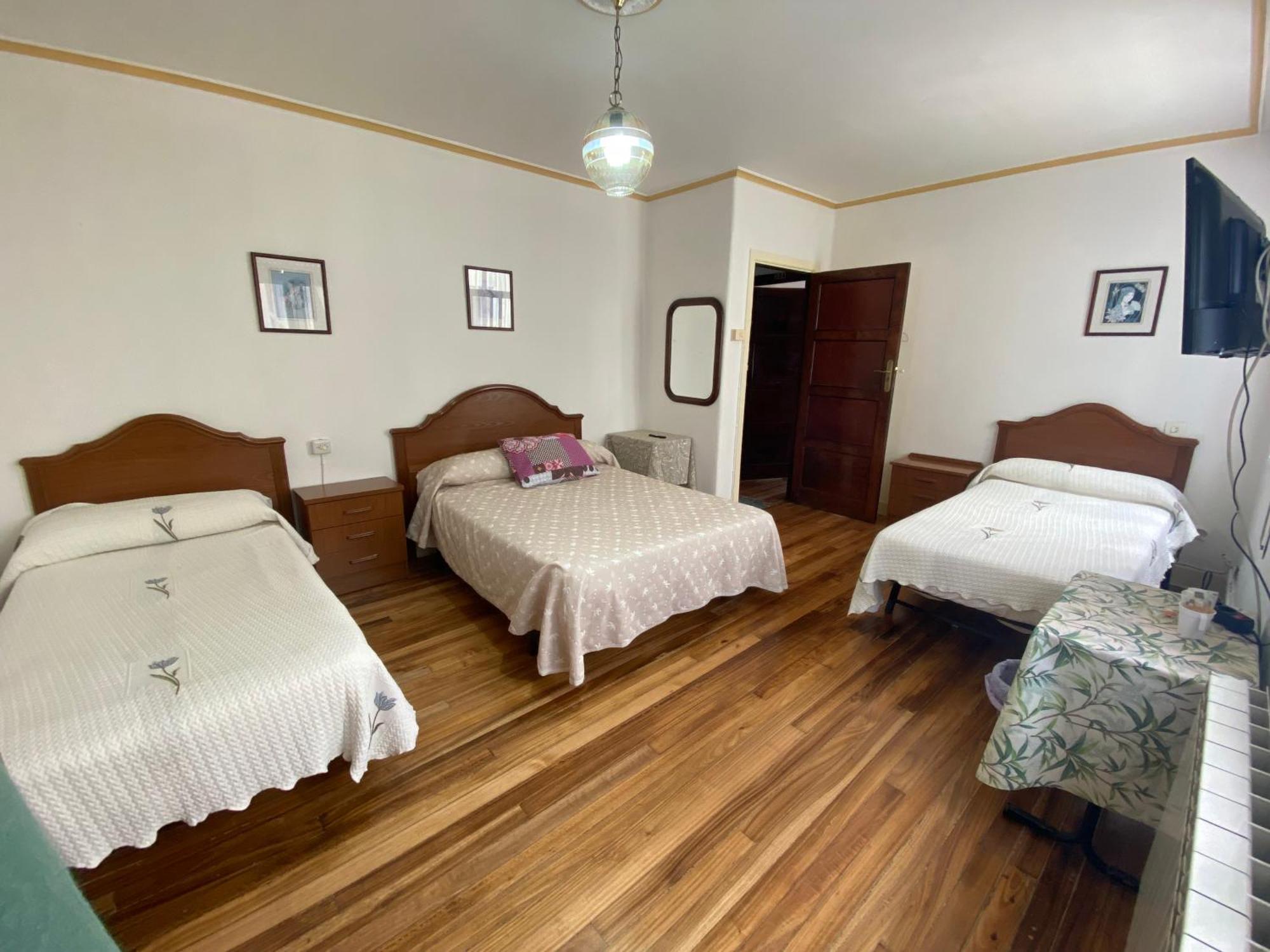 Pension Santa Clara Pontevedra Bagian luar foto